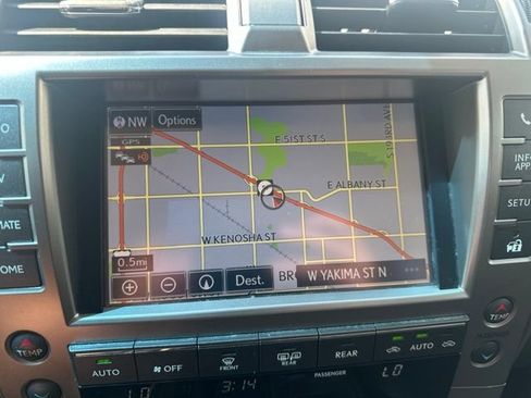 Used 2018 Lexus GX 460 Premium AWD/4WD image 16