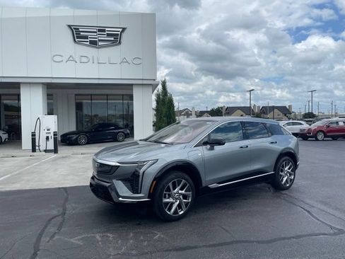 New 2026 Cadillac Optiq Luxury 1 RWD image 1
