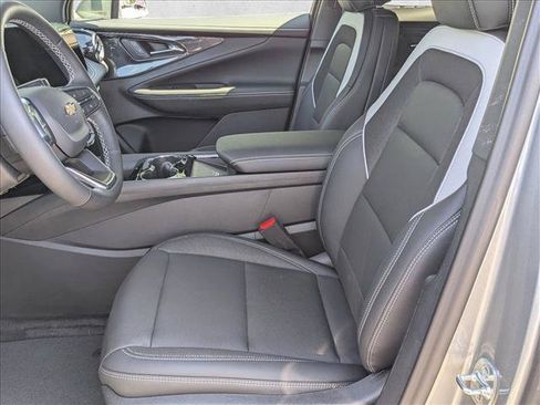 New 2025 Chevrolet Blazer EV LT AWD/4WD image 4