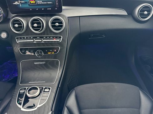 Used 2021 Mercedes-Benz C 300 Sedan image 30
