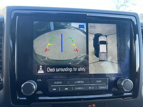 Used 2023 Nissan Frontier PRO-4X w/ Pro Convenience Package image 17