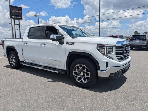 Used 2023 GMC Sierra 1500 SLT w/ SLT Premium Package AWD/4WD image 2