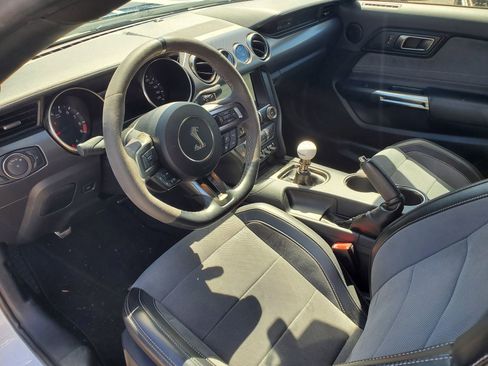 Used 2019 Ford Mustang Shelby GT350 w/ Technology Package image 12