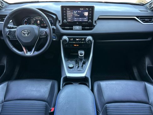 Used 2021 Toyota RAV4 XSE AWD/4WD image 16