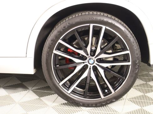 Used 2023 BMW X5 xDrive40i w/ M Sport Package image 20