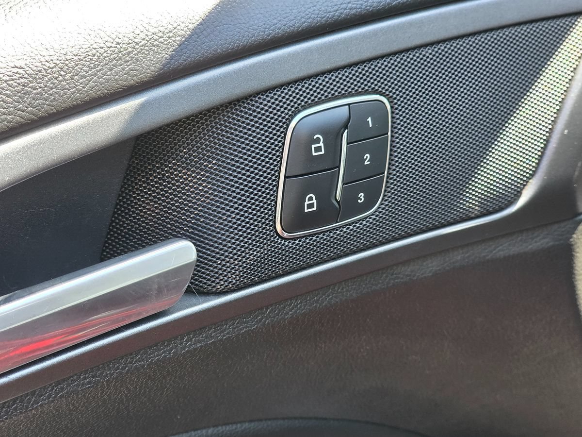 Used 2014 Ford Fusion Titanium FWD image 30