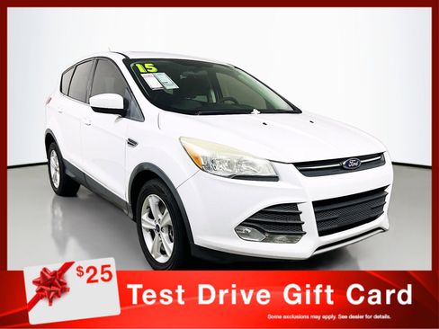 Used 2015 Ford Escape SE image 1