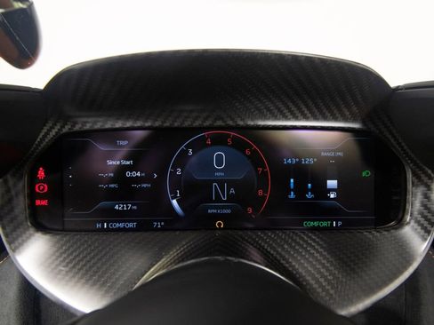 Used 2024 McLaren 750S Spider RWD image 19
