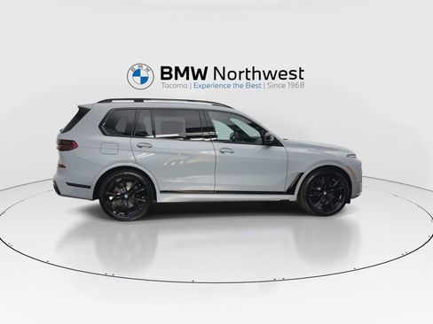 New 2027 BMW X7 M60i AWD/4WD image 8