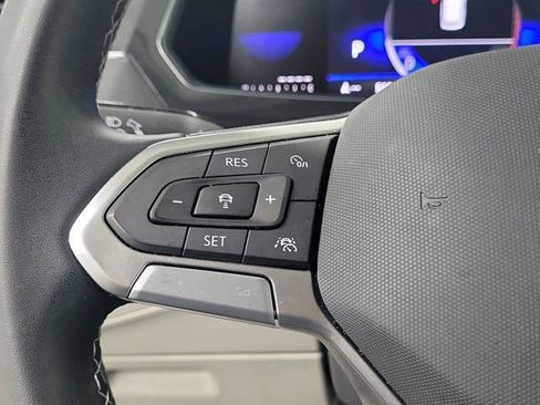 Used 2023 Volkswagen Tiguan SE FWD image 26