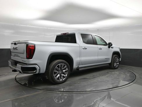 New 2026 GMC Sierra 1500 Denali w/ Denali Reserve Package AWD/4WD image 7