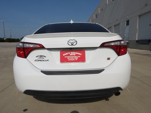 Used 2016 Toyota Corolla S w/ Body Protection Package #1 FWD image 8