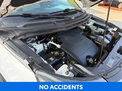 Used 2016 Ford Explorer FWD image 11