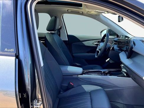 New 2026 Audi Q3 quattro 2.0T image 7