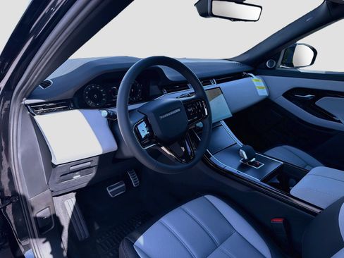 New 2026 Land Rover Range Rover Evoque Hoxton AWD/4WD image 25