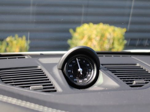 Used 2024 Porsche 911 Carrera 4S image 24