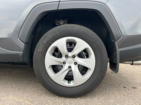 Used 2024 Toyota RAV4 LE AWD/4WD image 14
