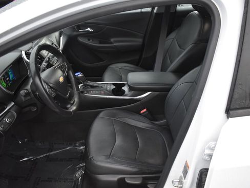 Used 2017 Chevrolet Volt Premier w/ Driver Confidence II Package image 15