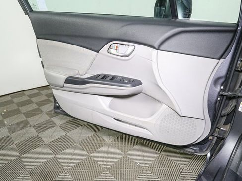 Used 2014 Honda Civic LX image 30