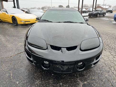 Used 2000 Pontiac Firebird Formula w/ Security Pkg image 8