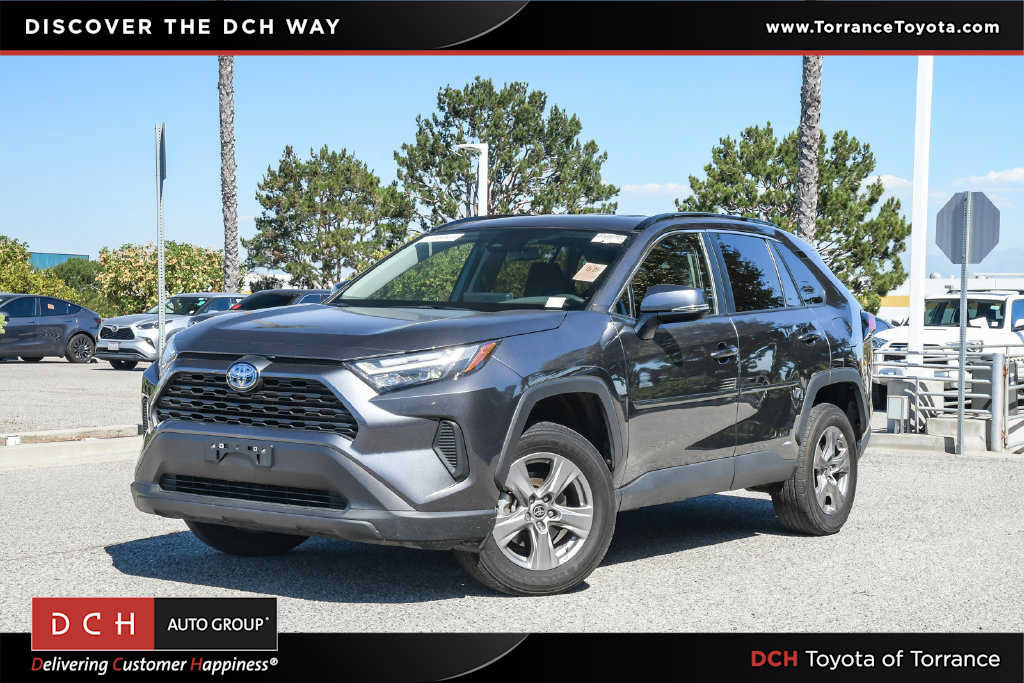 Certified 2024 Toyota RAV4 LE AWD/4WD image 1