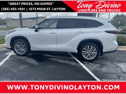 Used 2025 Toyota Highlander Platinum