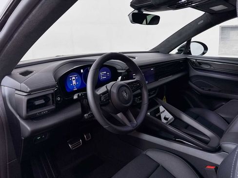 New 2025 Porsche Macan Turbo Electric image 4