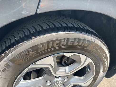 Used 2017 Honda CR-V EX image 18