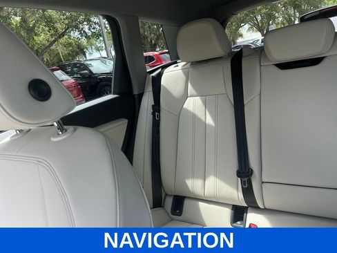 Used 2025 Audi Q6 e-tron Premium w/ Convenience Package RWD image 12