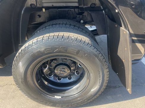 Used 2022 RAM 3500 Big Horn w/ Night Edition image 6