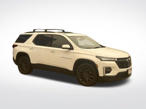 Certified 2023 Chevrolet Traverse RS w/ LPO, Floor Liner Package AWD/4WD image 9