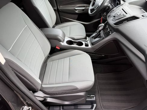 Used 2015 Ford Escape SE AWD/4WD image 10