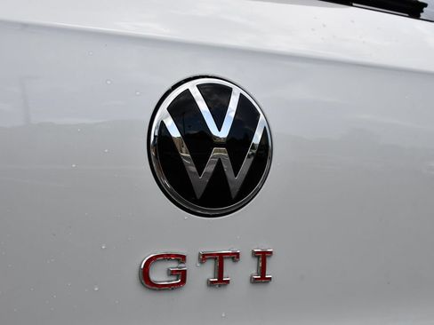 Used 2025 Volkswagen GTI SE FWD image 43