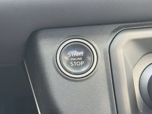 Used 2024 Land Rover Defender 110 S AWD/4WD image 36