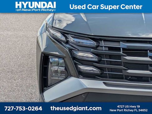Certified 2025 Hyundai Tucson SEL FWD image 9