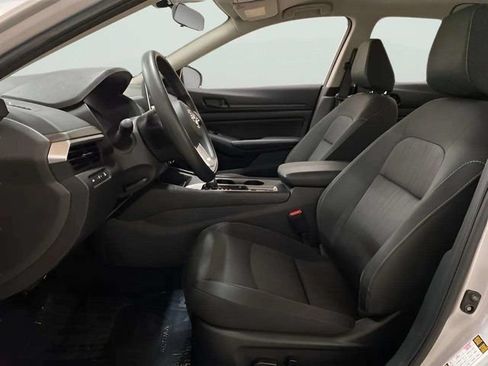 Used 2026 Nissan Altima 2.5 SV AWD/4WD image 18