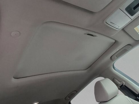 Used 2023 Honda CR-V EX image 27