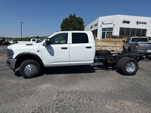 New 2026 RAM 3500 Tradesman image 2