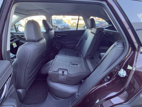 Used 2025 Subaru Outback Touring image 14