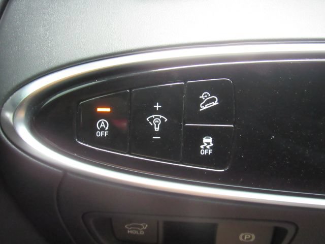 Used 2022 Genesis GV70 2.5T AWD/4WD image 39