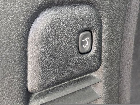 Used 2023 Dodge Durango GT image 13