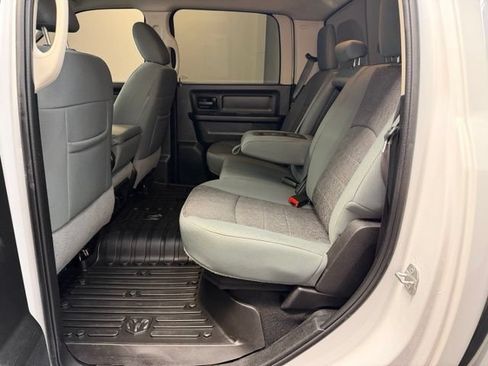 Used 2019 RAM 1500 Express w/ Wheel & Sound Group AWD/4WD image 27