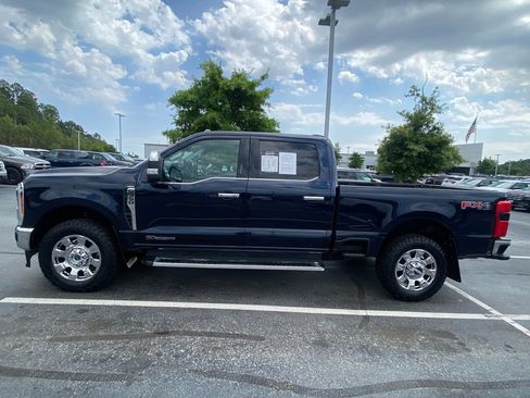 Certified 2023 Ford F350 Lariat w/ Chrome Package AWD/4WD image 4