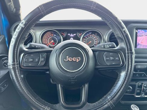 Used 2022 Jeep Gladiator Sport AWD/4WD image 24