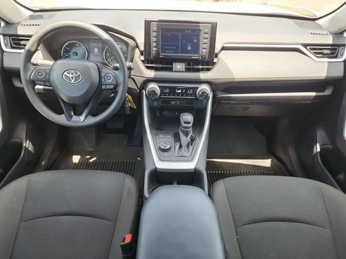 Used 2022 Toyota RAV4 LE AWD/4WD image 20