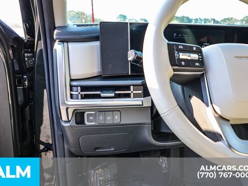 Used 2024 Hyundai Santa Fe SEL image 25