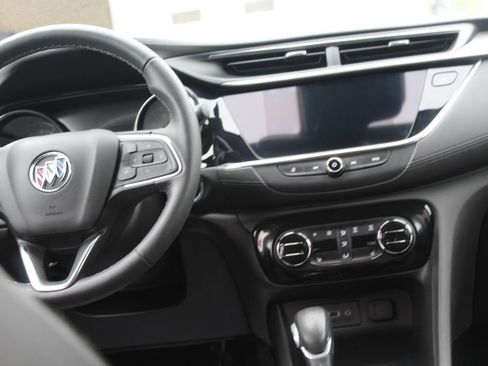Used 2023 Buick Encore GX Select w/ Sport Touring Package FWD image 9