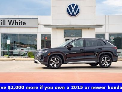 New 2025 Volkswagen Tiguan SE