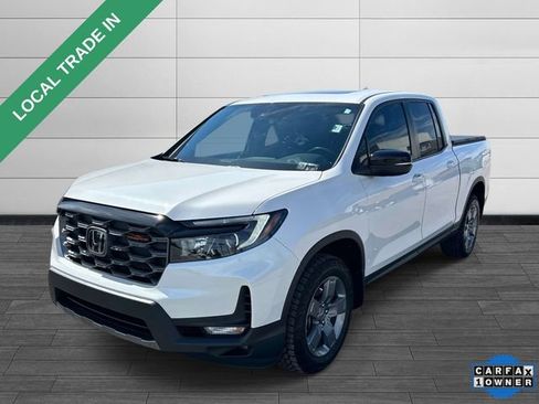 Used 2025 Honda Ridgeline TrailSport image 7