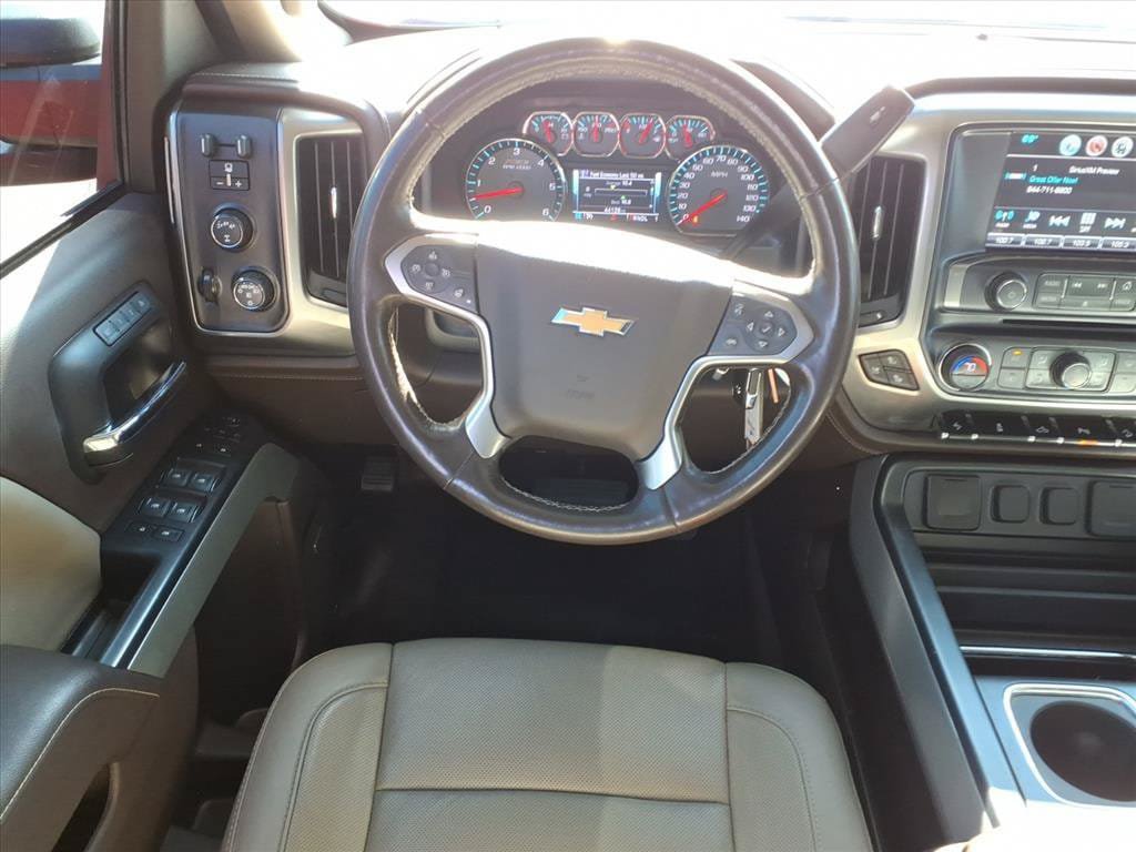 Used 2018 Chevrolet Silverado 2500 LTZ w/ Vortec Plus Package AWD/4WD image 31